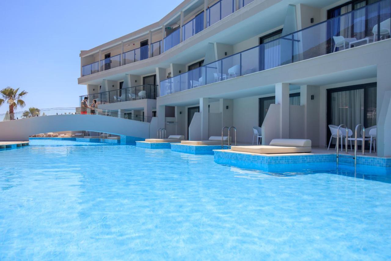 Orka World Hotel & Aquapark Ölüdeniz Extérieur photo