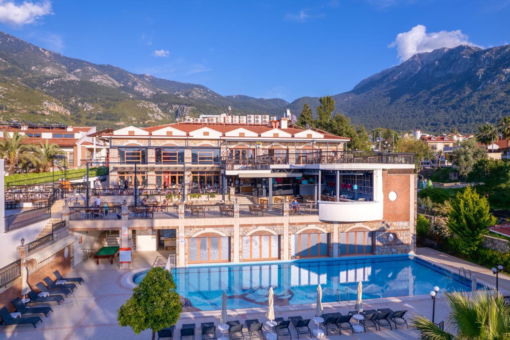 Orka World Hotel & Aquapark Ölüdeniz Extérieur photo